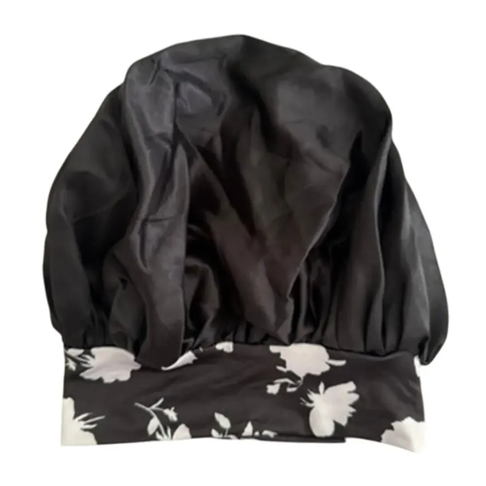1 Piece Satin Bonnet in Black​​
